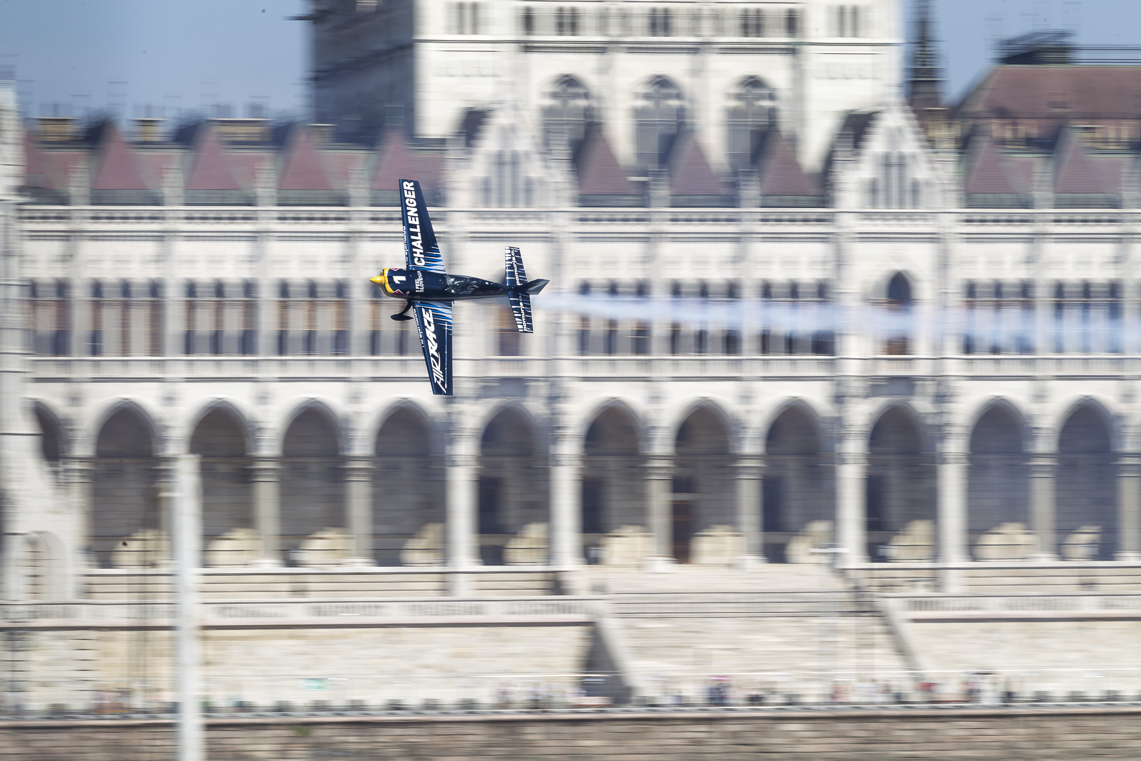 Portfolio(20150704 – Red Bull Airrace Budapest 2015 – 425)