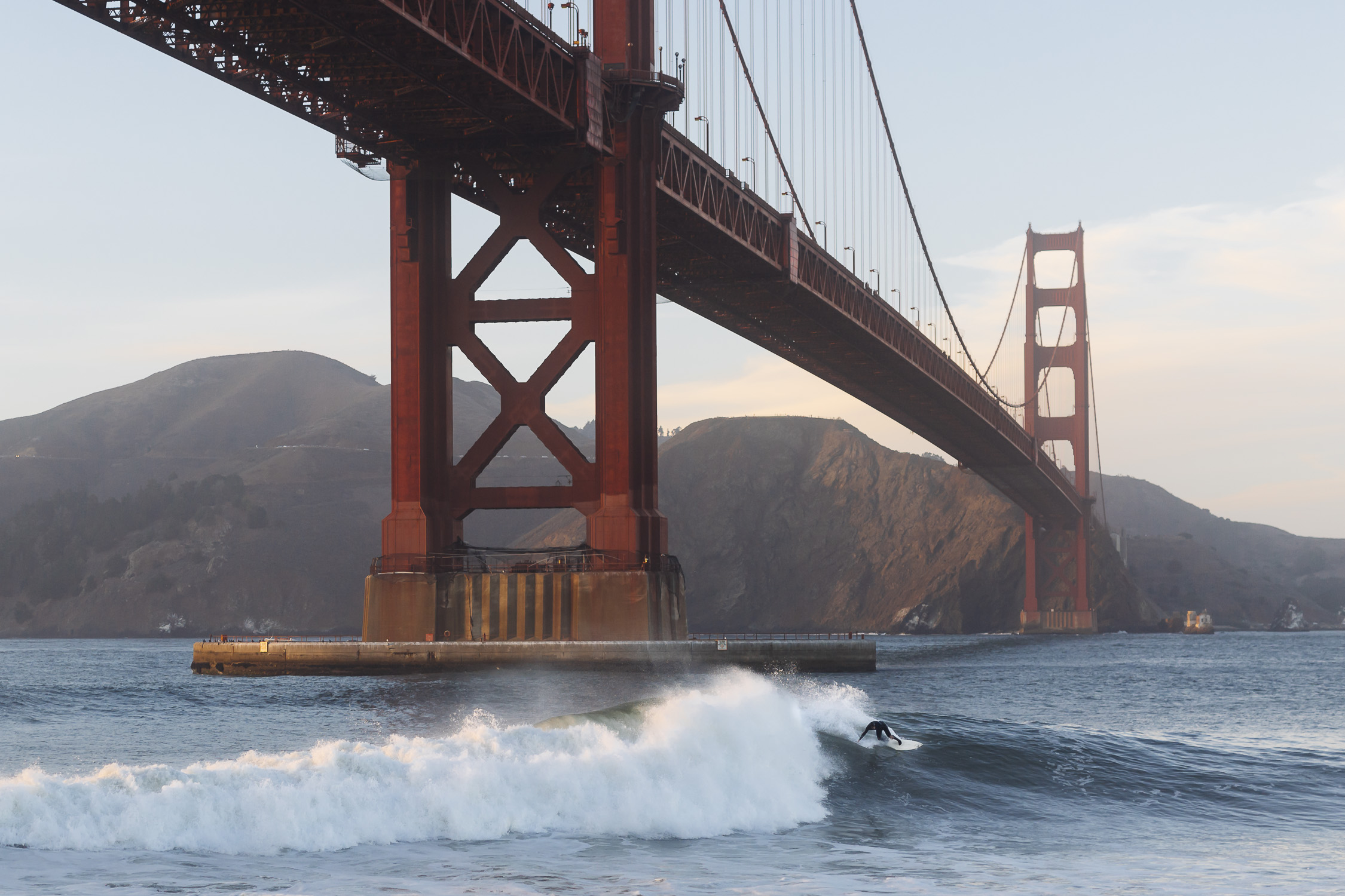 Portfolio(20151026 – Surfer Golden Gate Bridge – 149)