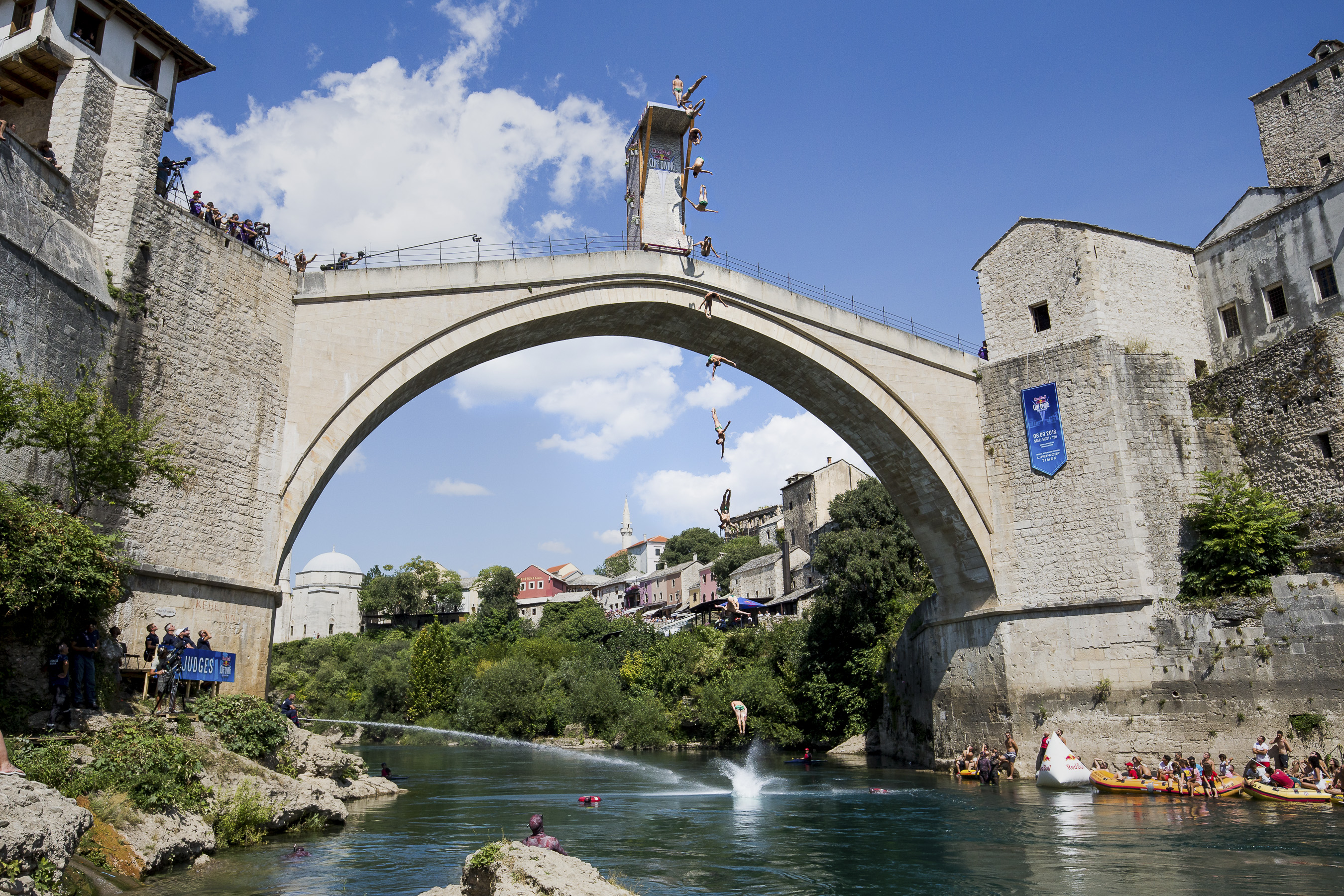 Portfolio(20180908 – Red Bull Cliffdiving Mostar – 1575)